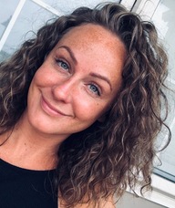 Book an Appointment with Robyn Huggett for Massage Therapy