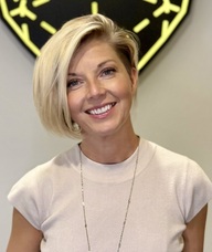Book an Appointment with Karoline Kaminski for Osteopathy