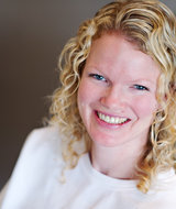 Book an Appointment with Sinead Dufour at The WOMB Burlington