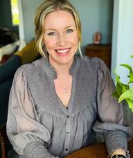Book an Appointment with Laura Barnes for Counselling