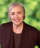 Book an Appointment with Eleanor McAlpine at Crossroads Collective Kelowna Location