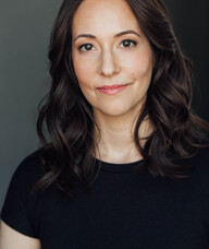 Book an Appointment with Robyn Rubinger for Pelvic Floor Physiotherapy