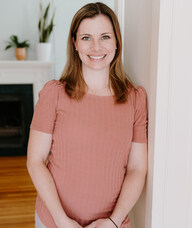 Book an Appointment with Dayna Morellato for Physiotherapy and Pelvic Health