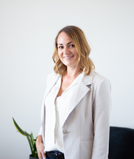 Book an Appointment with Stephanie Moore for Short Term Sliding Scale Therapy
