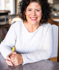 Book an Appointment with Stacey Sanderson for Psychotherapy