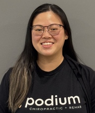 Book an Appointment with Dr. Amy Le for Chiropractic