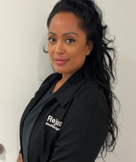 Book an Appointment with Lisa D for Consultations