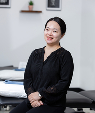 Book an Appointment with Bingfang Guan for Acupuncture