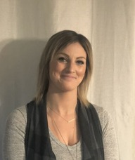 Book an Appointment with Kara Logan for BioFlex Laser Therapy 激光治疗