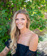 Book an Appointment with Emily McDonald for Holistic Nutrition