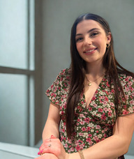 Book an Appointment with Aislin Hennessy for Consultations