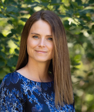 Book an Appointment with Stephanie Chisholm for Free 15 Minute Consultations (AB/NWT)
