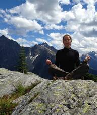 Book an Appointment with Traci Mainstone for Counselling / Psychology / Mental Health